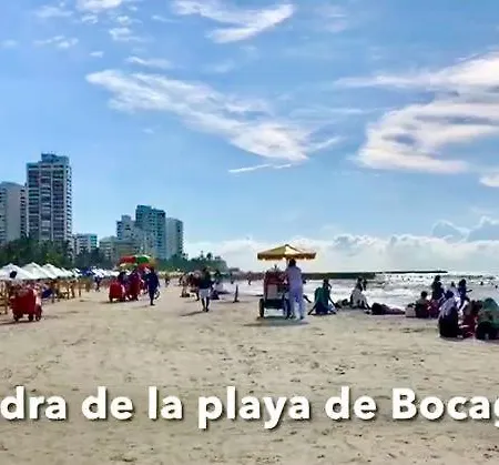 Apartment A 1 Cuadra De La Playa Con Piscina - Ubicacion Privilegiada Bocagrande- Comodo Estudio 211b *